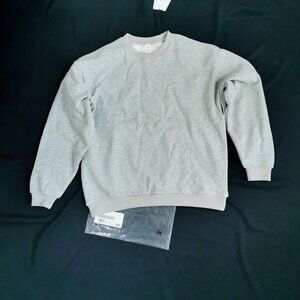 Alo Yoga Accolade Crew Neck Pullover NWT Size M Athletic Heather Grey